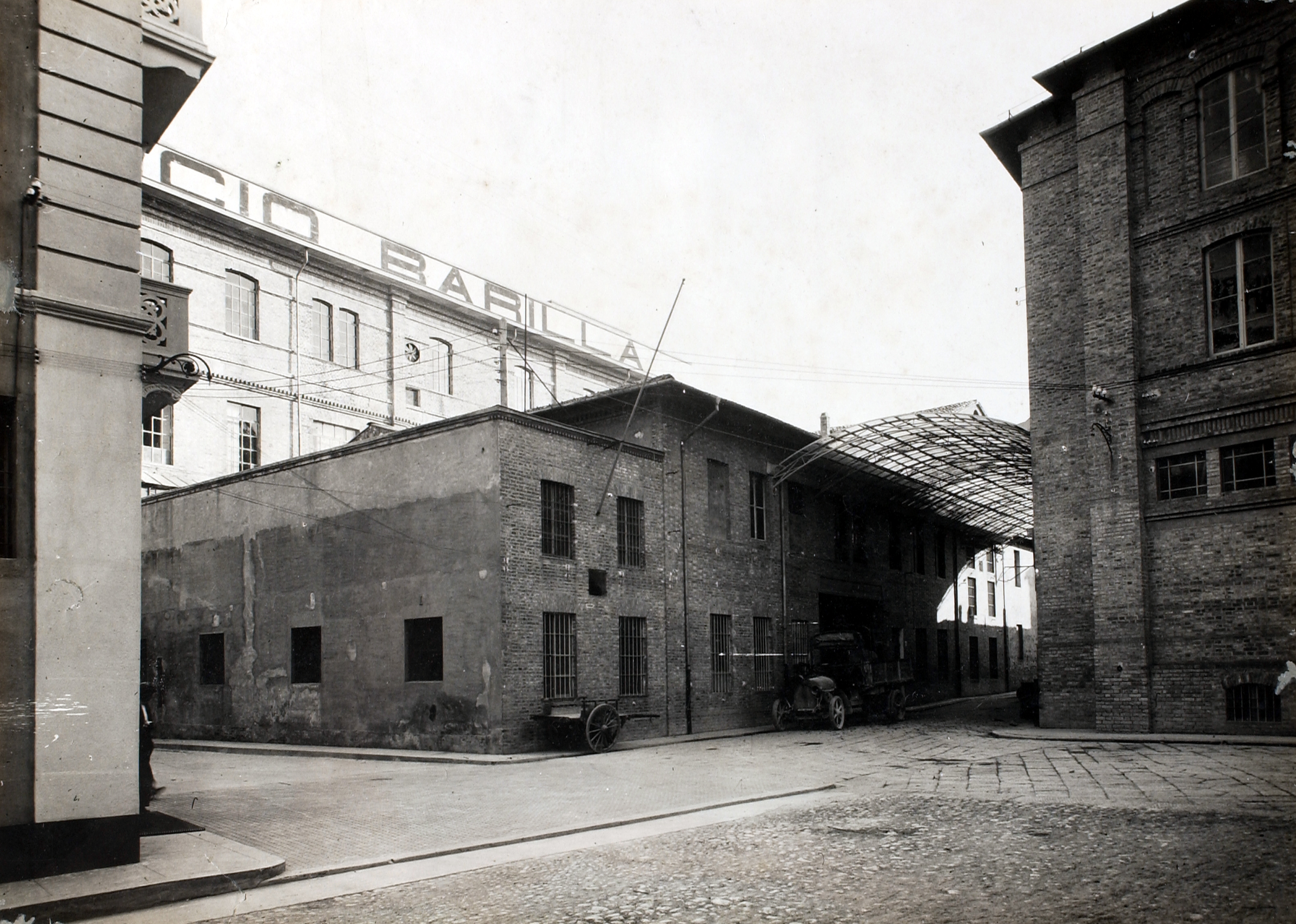 The view from the door of the offices in 1923 [ASB, Aa 32].