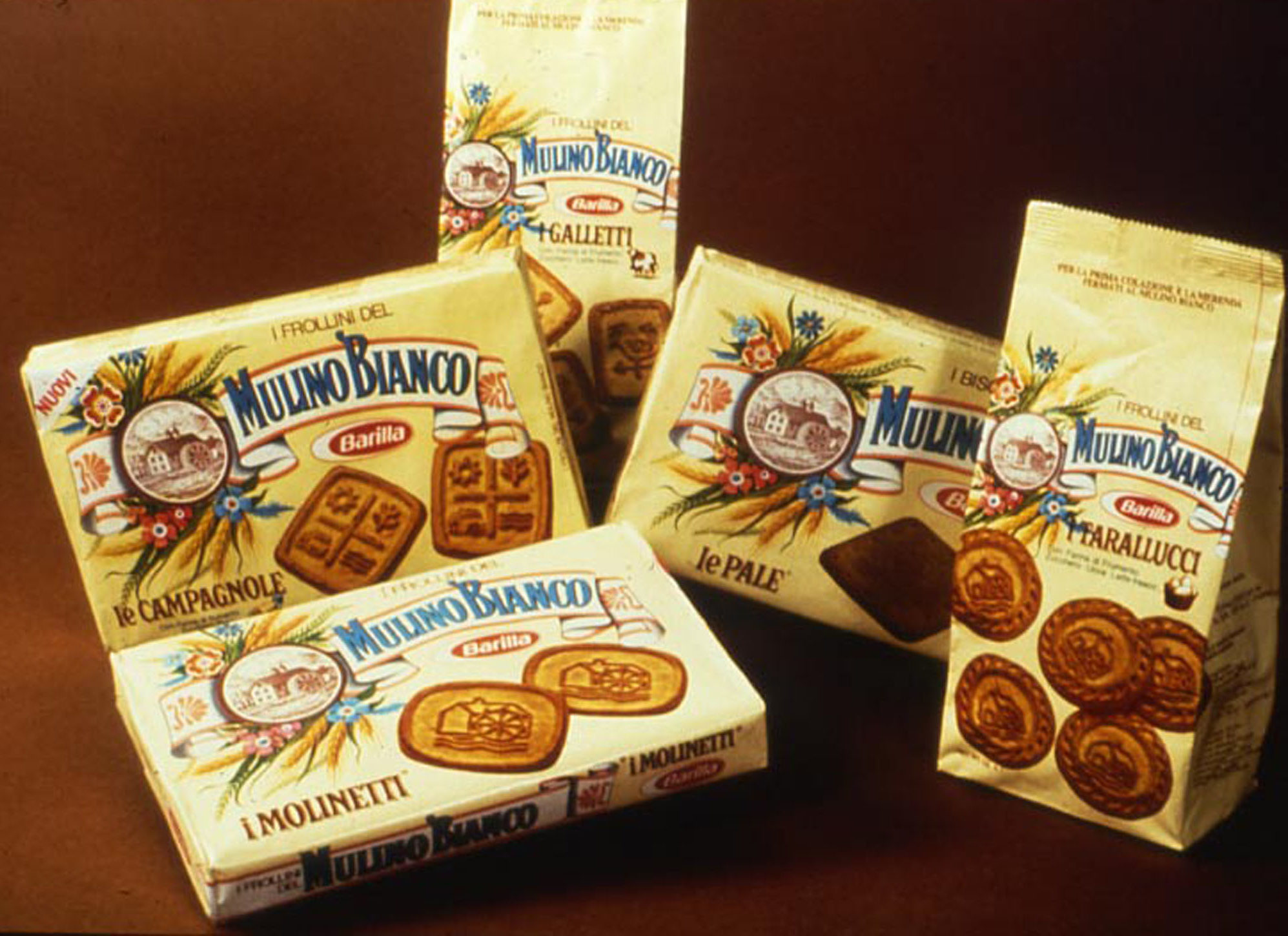 Le prime confezioni dei biscotti Mulino Bianco, 1976