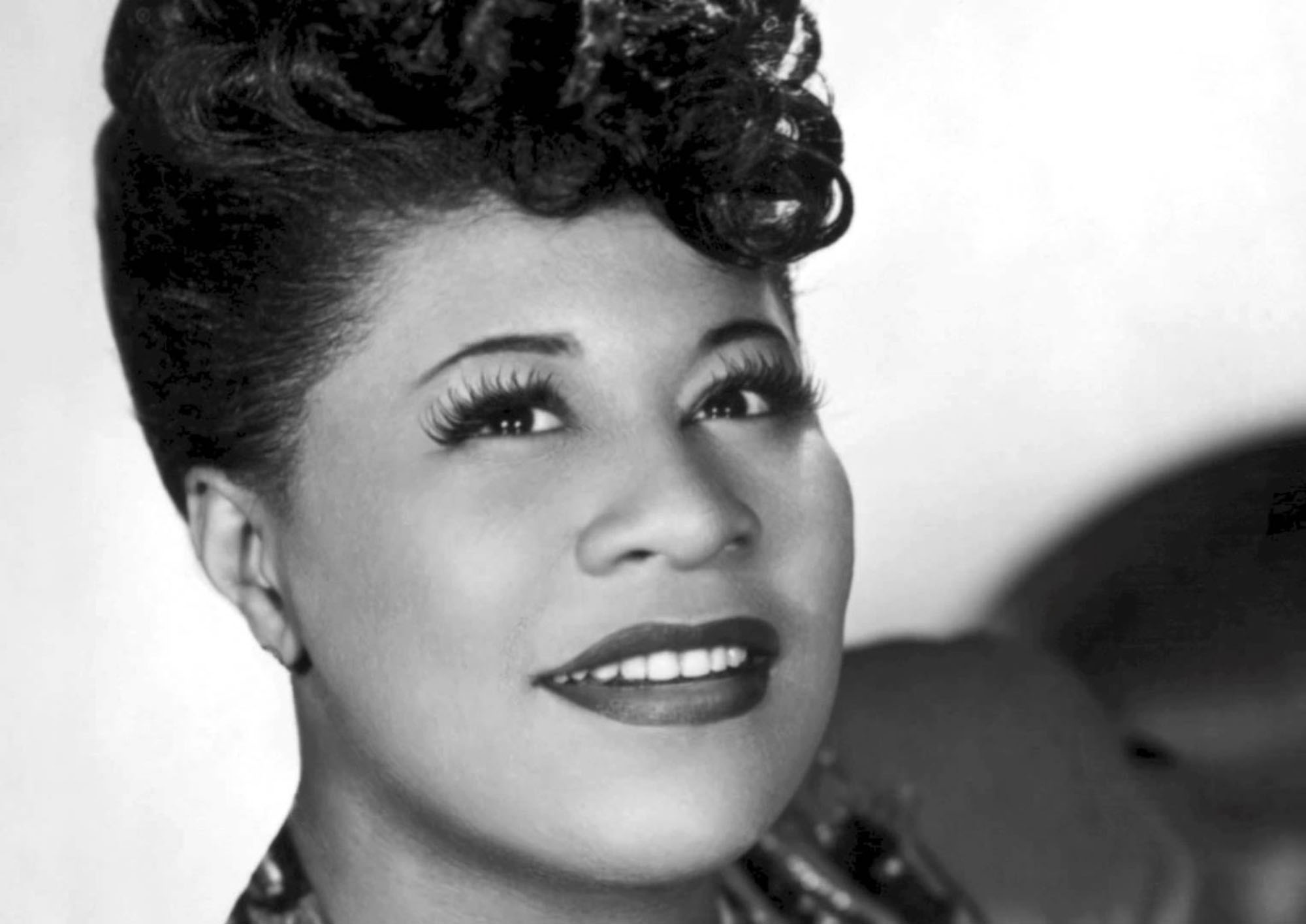 Ella Fitzgerald was engaged for the first Mulino Bianco caroselli in 1976. An indisposition of the singer made her unable to perform