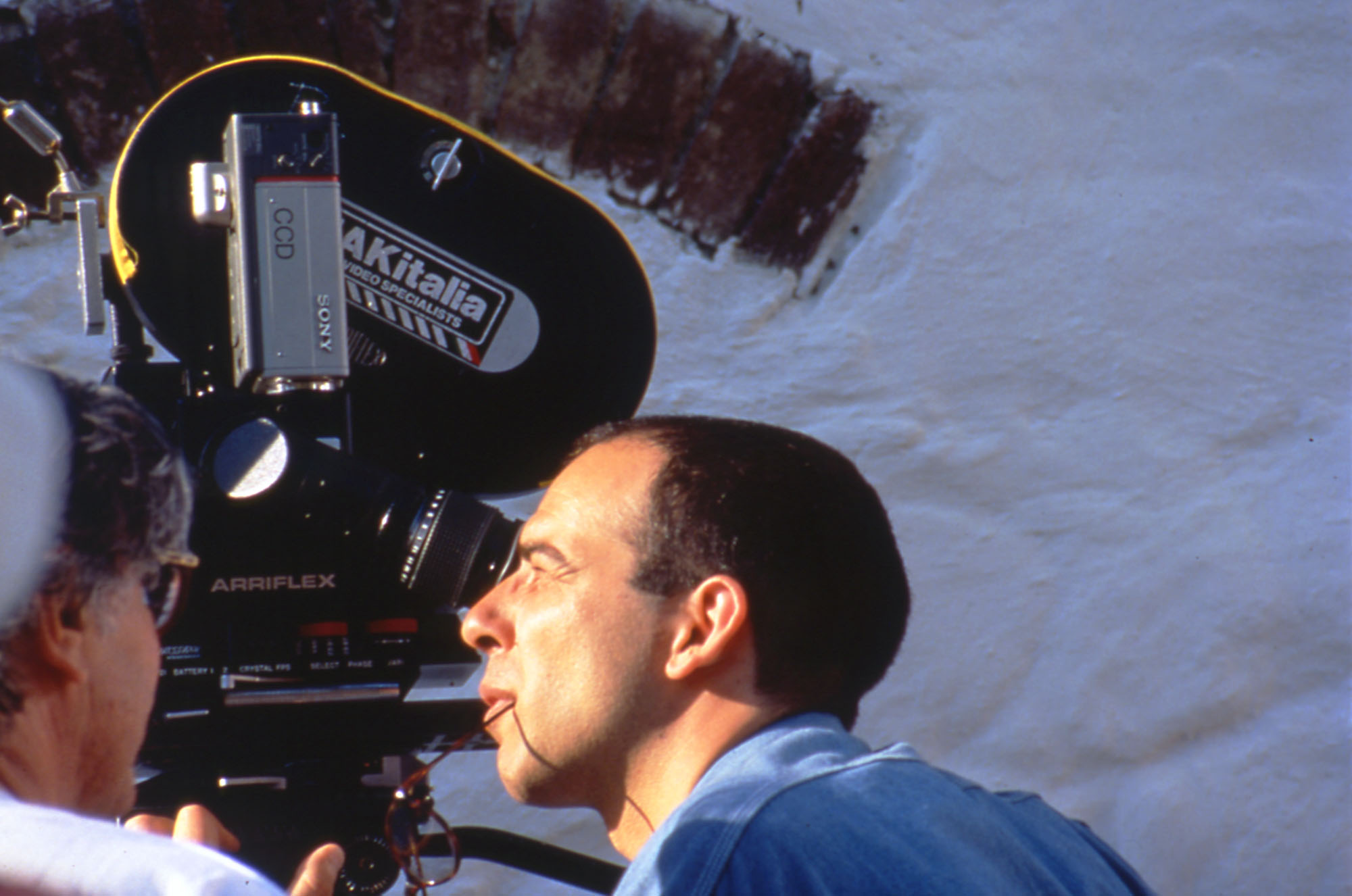 The director Giuseppe Tornatore during the shooting of the first advertisings of the Family of the Mill at Chiusdino in 1990