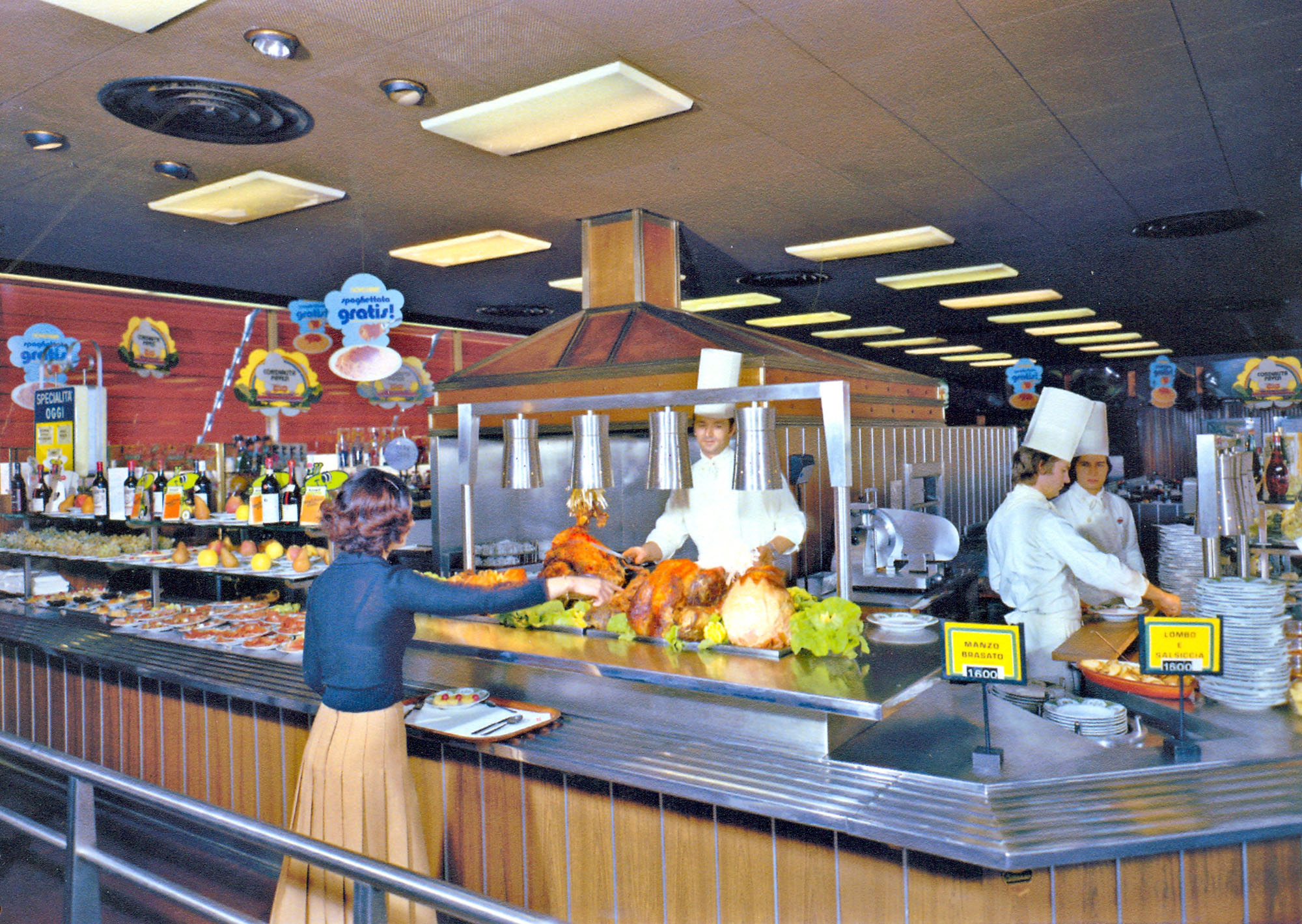 Pavesi Service Station from the inside