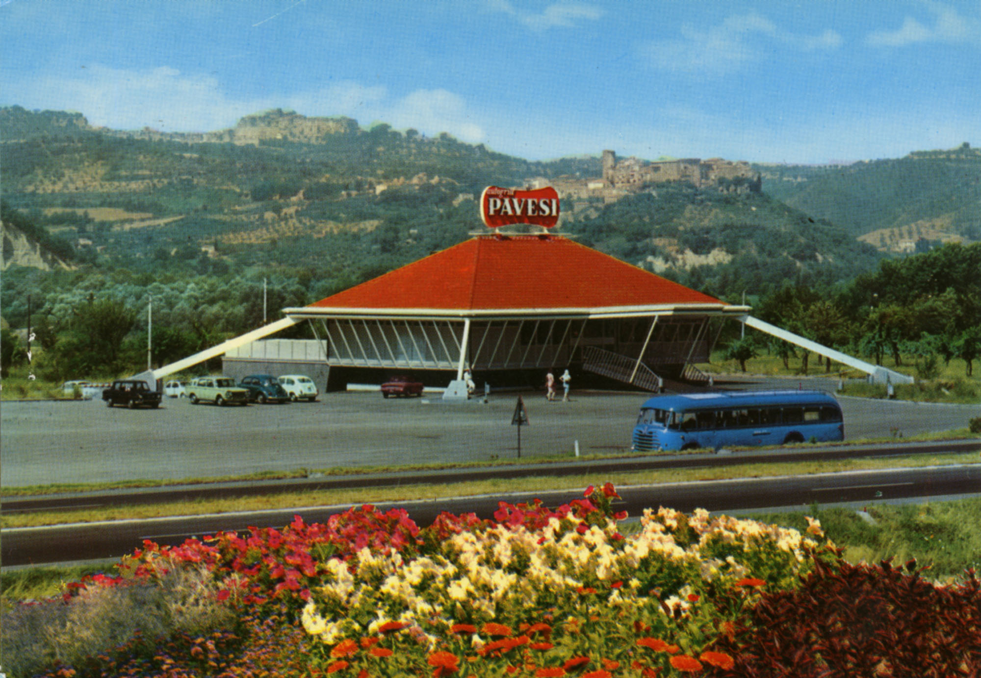 Pavesi Service Station postcard - Giove