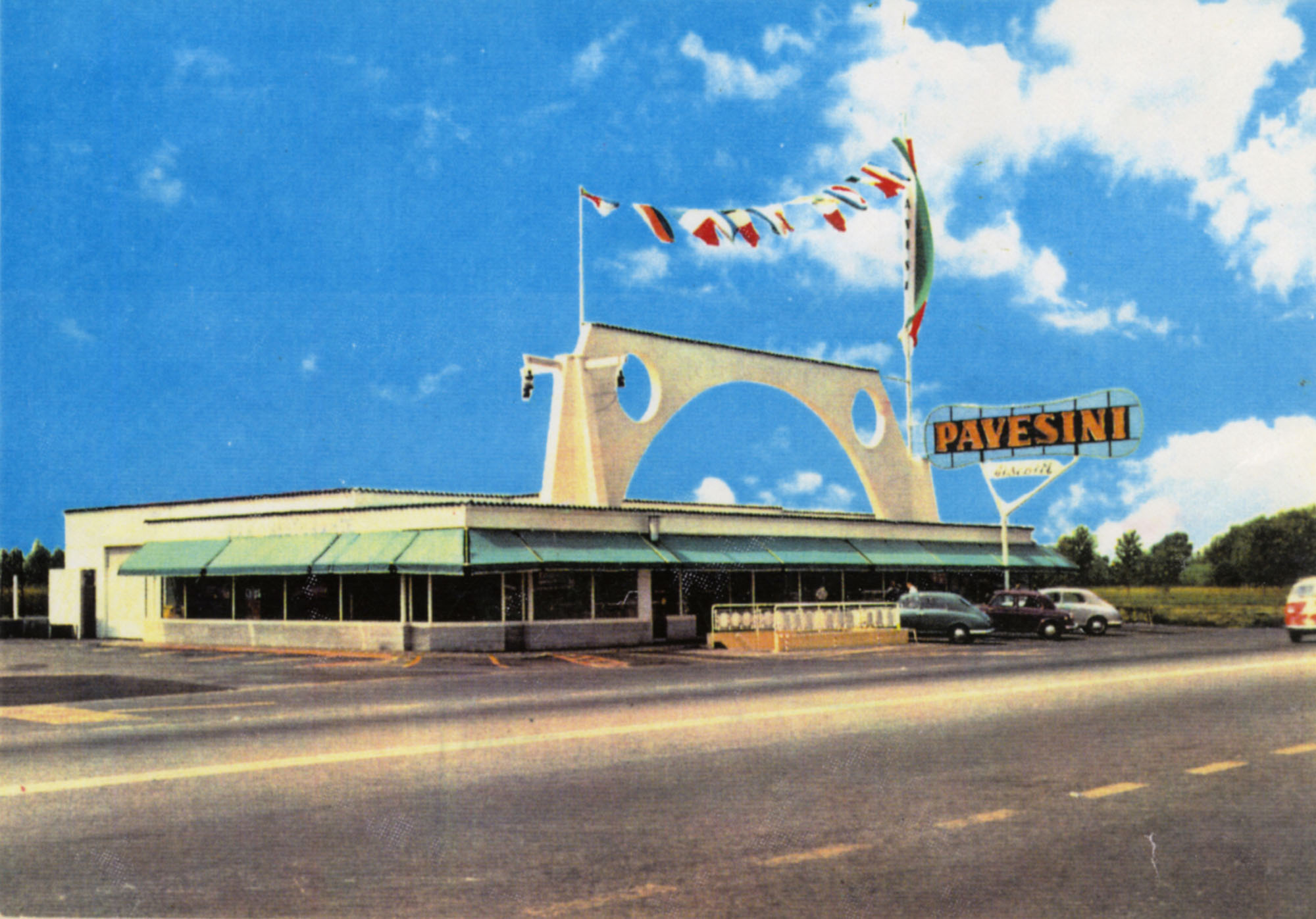 Pavesi Service Station postcard - Novara