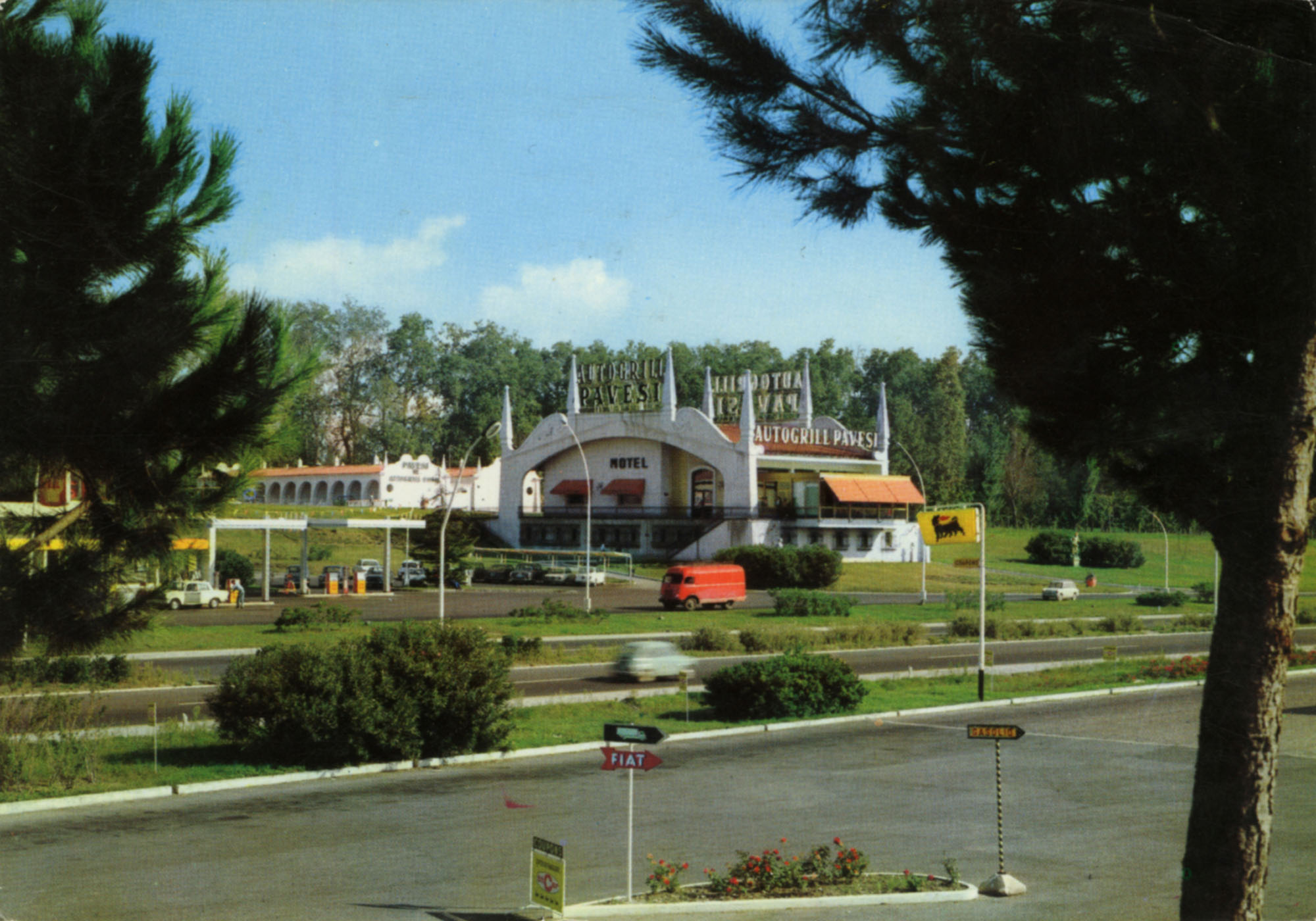 Pavesi Service Station postcard - San Nicola - Caserta