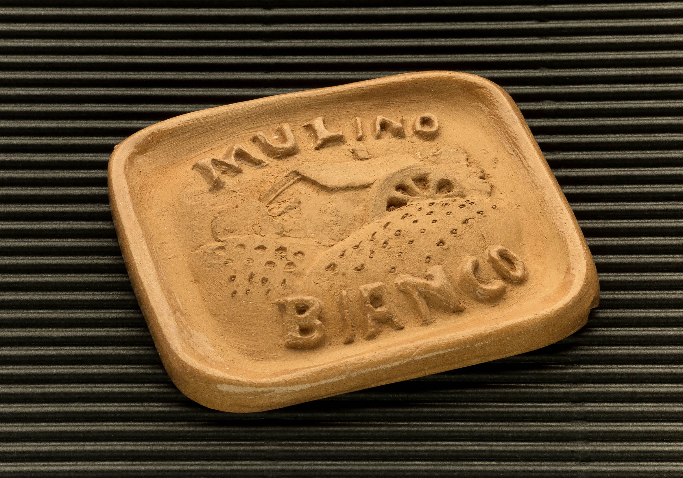 Three dimensional terracotta shapes of Mulino Bianco biscuits - 05