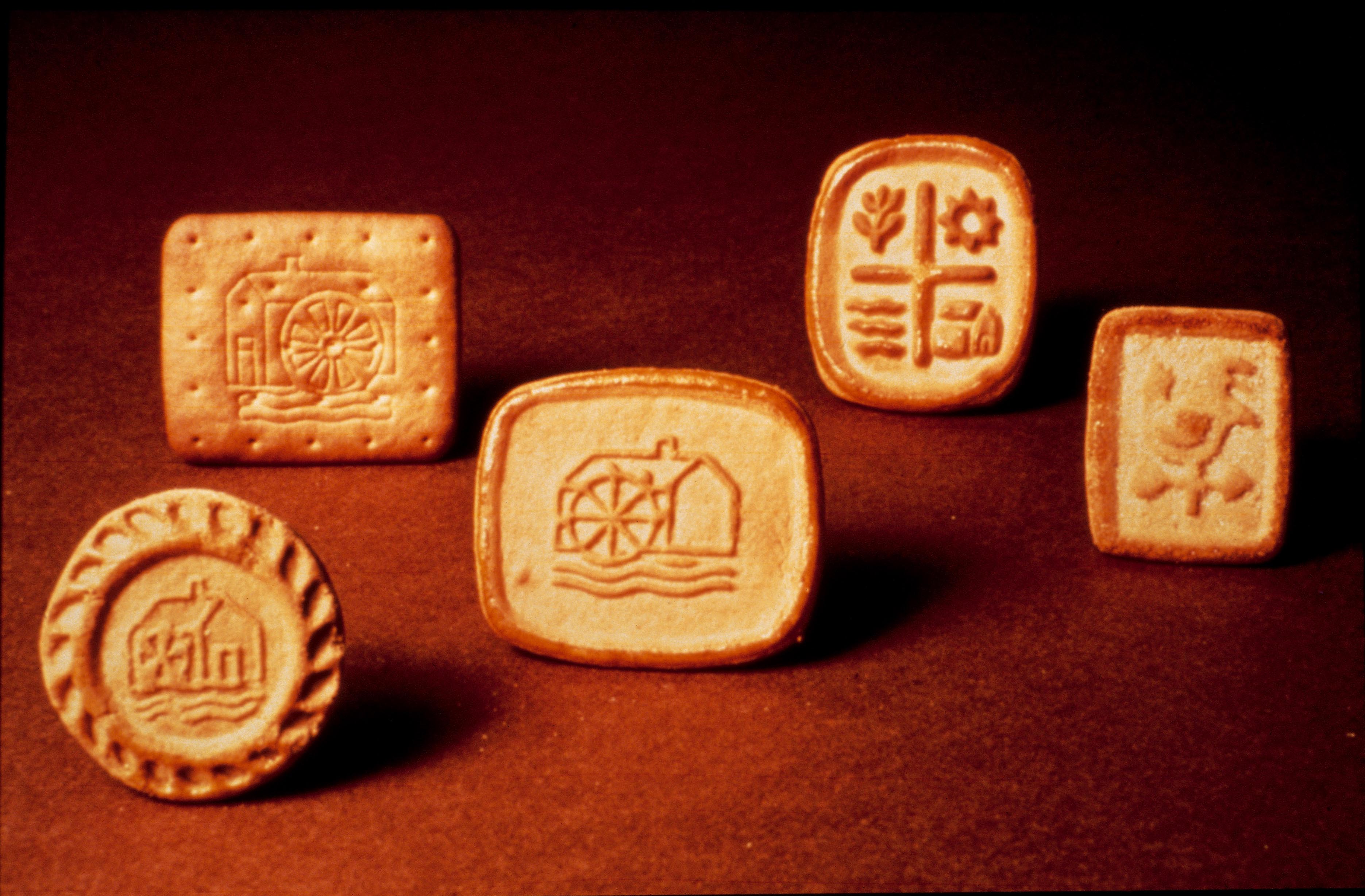 The first five biscuits of the Mulino Bianco range launched in 1976 - 01