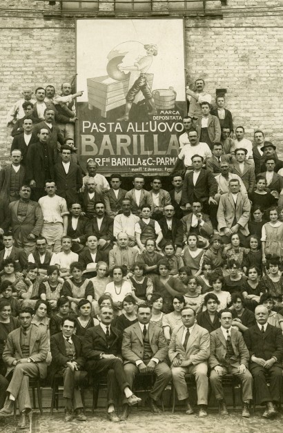 00 Foto Di Gruppo Delle Maestranze Barilla 1921