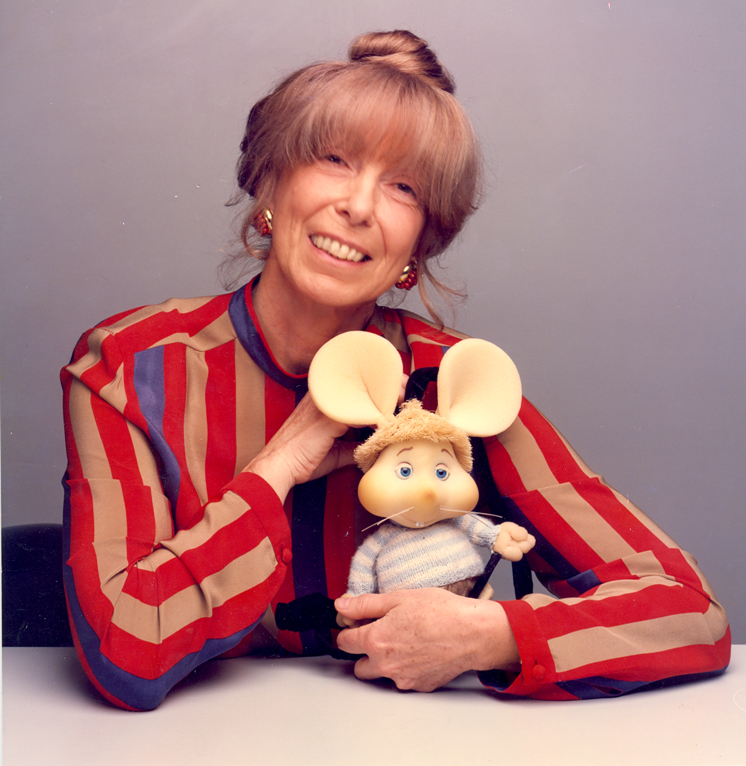 トッポジージョ ソフビ人形 MARIA PEREGO刻印 Topo Gigio Maria Perego tells about herself - Archivio Storico Barilla