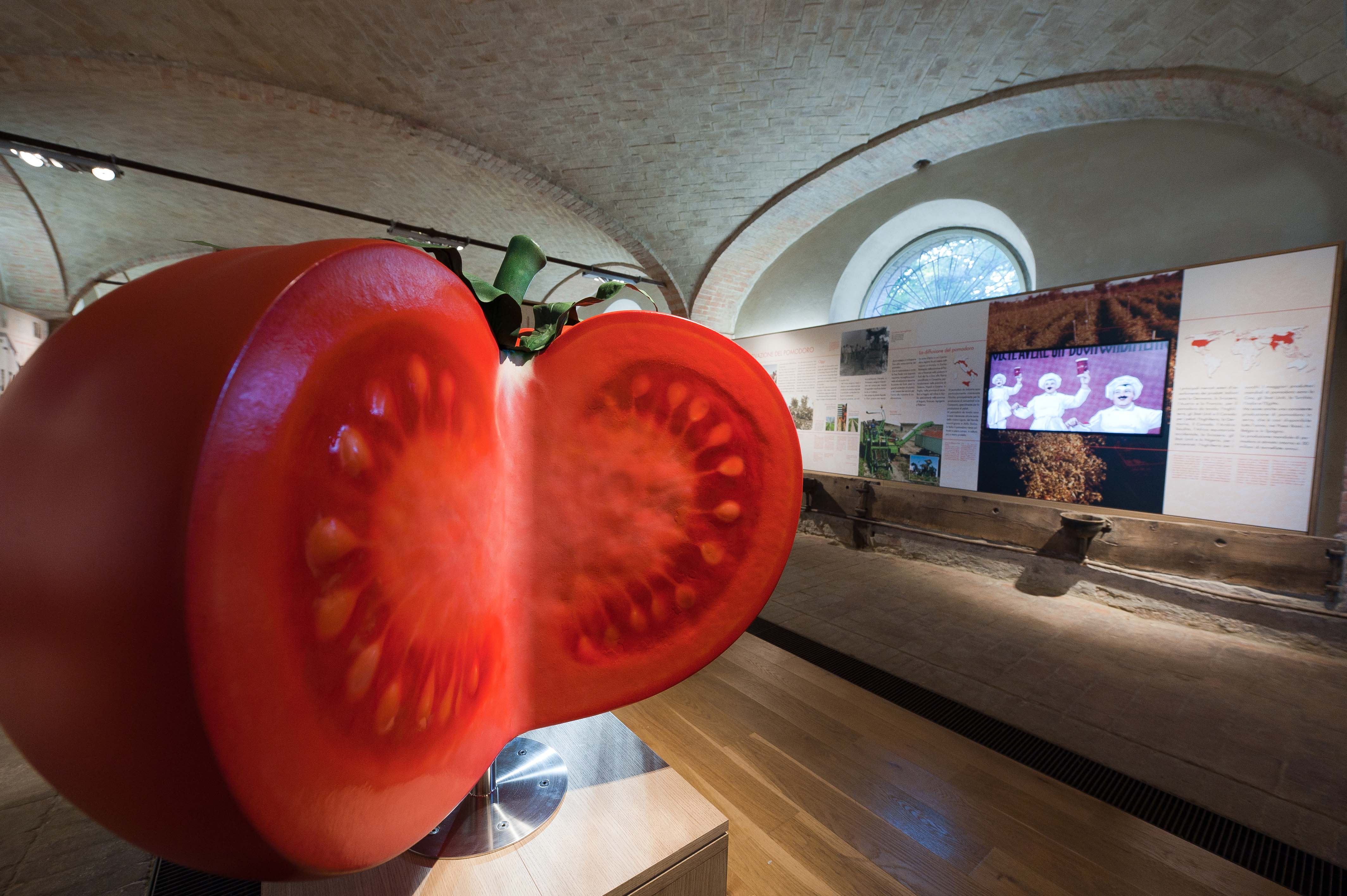 Tomato Museum in Collecchio (PR) interior n. 1 Picture by L. Rossi)